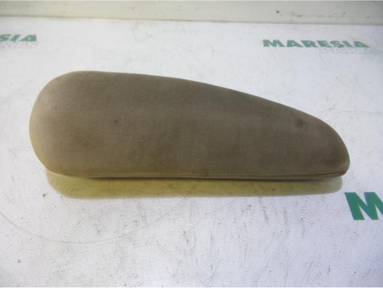 Citroen - C3 - Armrest