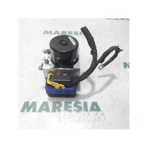Renault - Megane Scenic - ABS Pomp