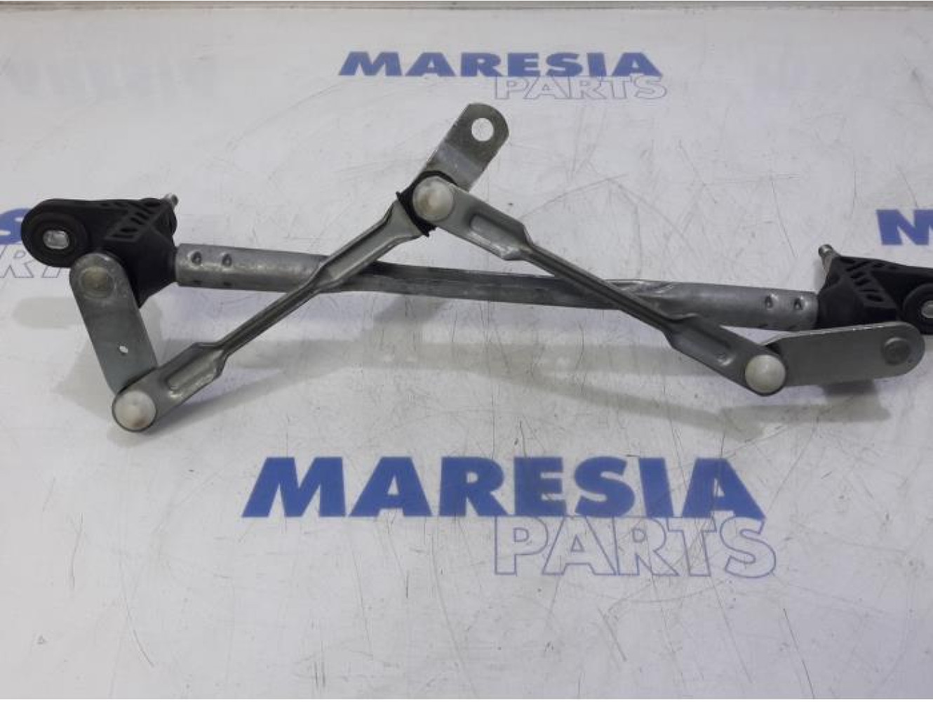 Fiat - 500 - Wiper mechanism