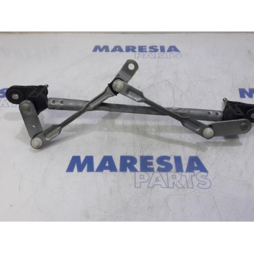 Fiat - 500 - Wiper mechanism