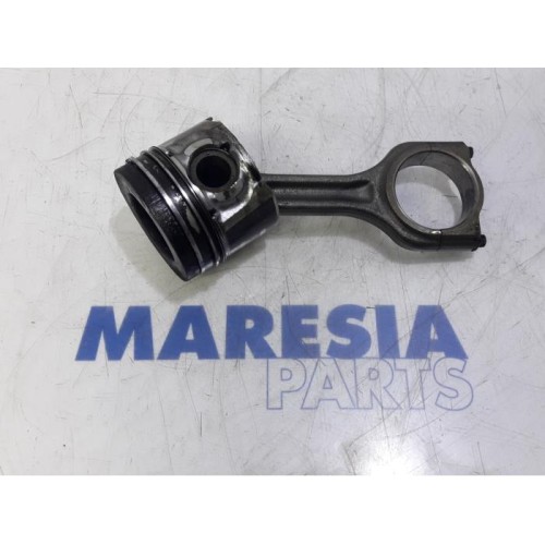 Peugeot - Partner - Piston