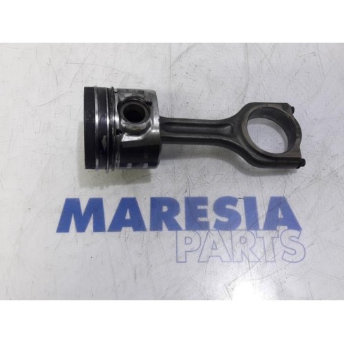 Peugeot - Partner - Piston