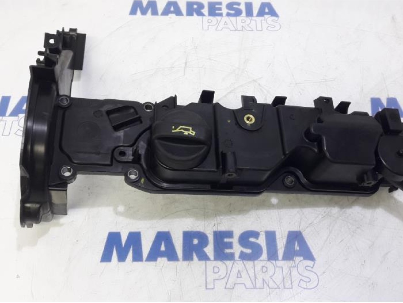 Peugeot - Partner - Rocker cover