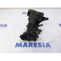 Peugeot - 208 - Oil filter holder