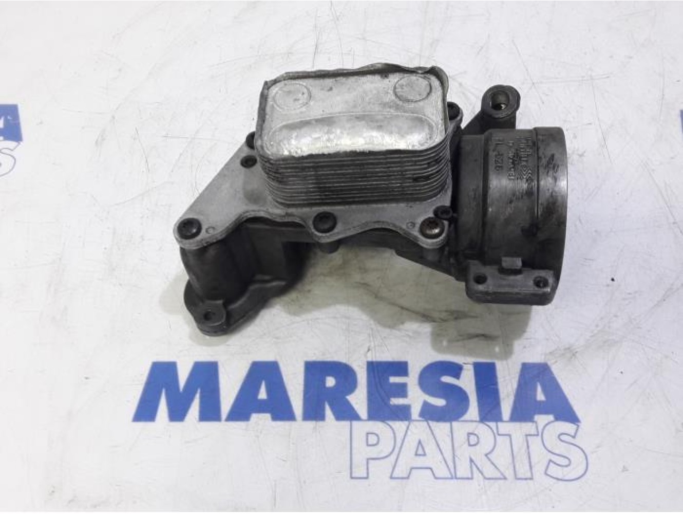Peugeot - 208 - Oil filter holder