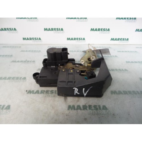 Alfa Romeo - 156 - Front door lock mechanism 4-door, right