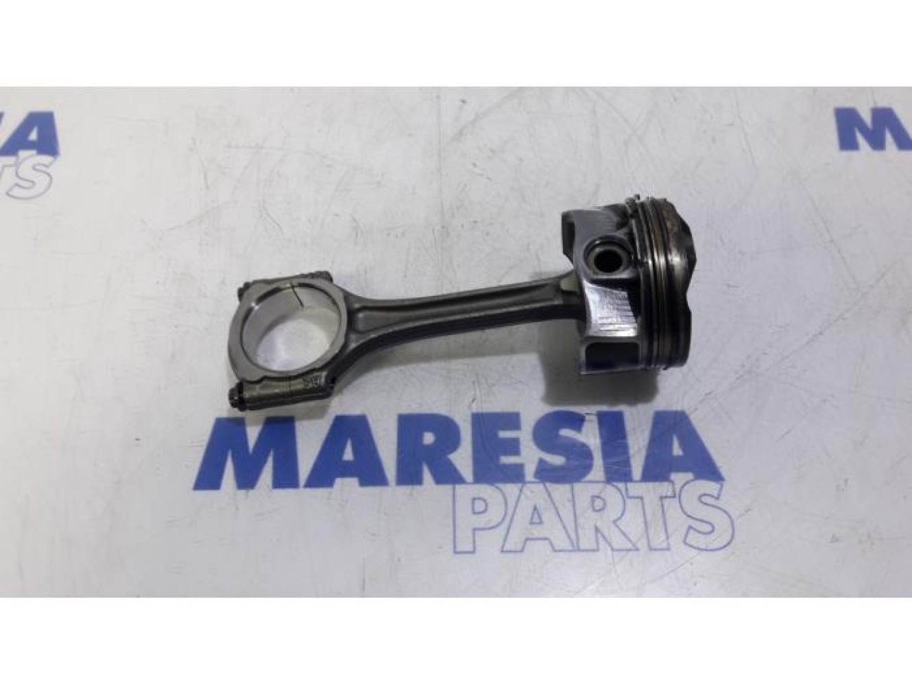 Peugeot - 2008 - Piston