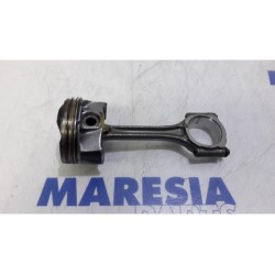 Peugeot - 2008 - Piston