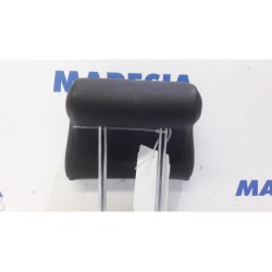 Peugeot - 207 - Headrest