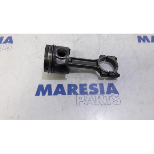 Renault - Kangoo - Piston