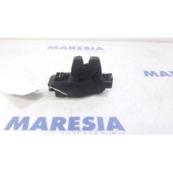 Citroen - C3 - Tailgate lock mechanism
