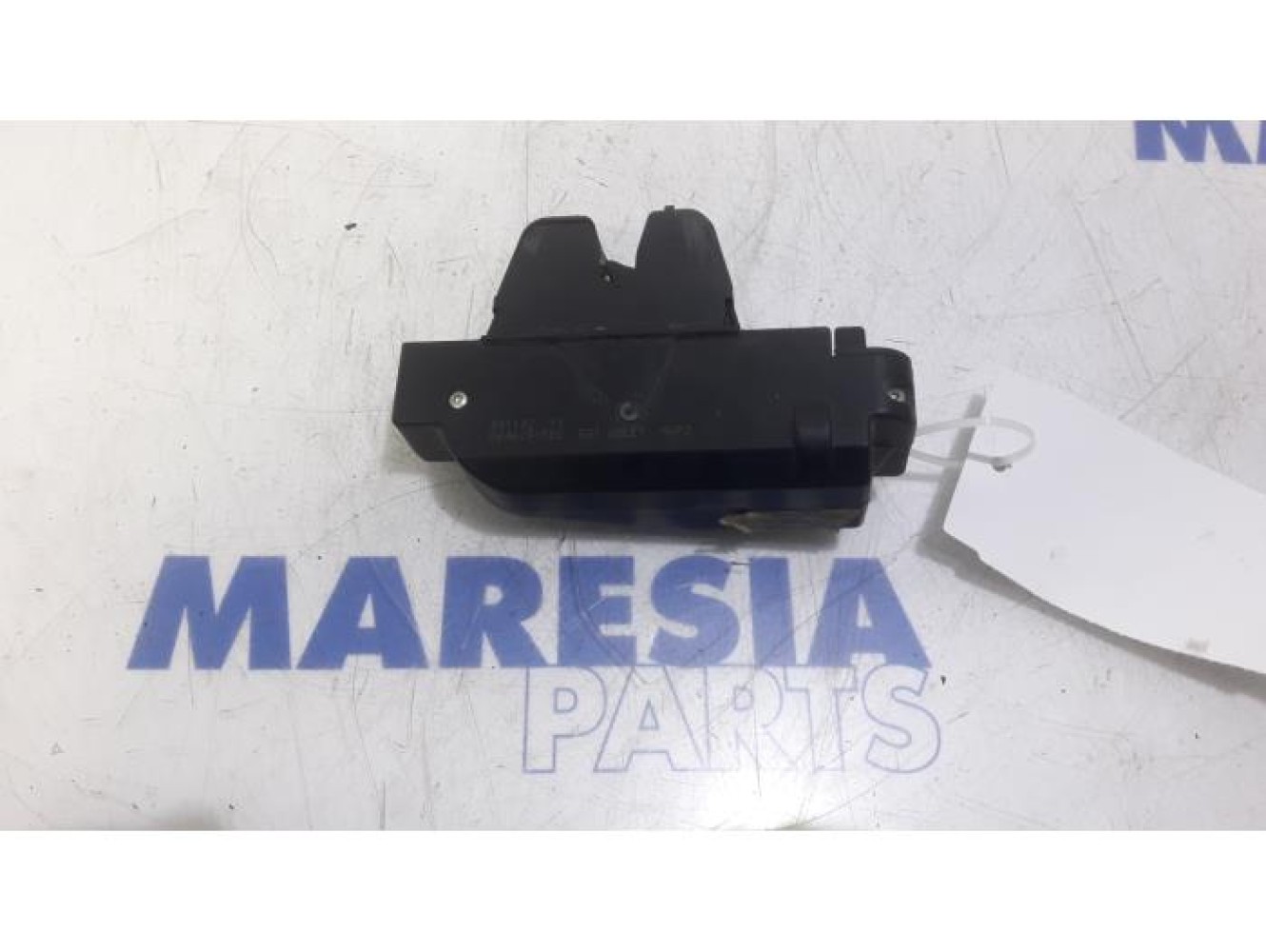 Citroen - C3 - Tailgate lock mechanism
