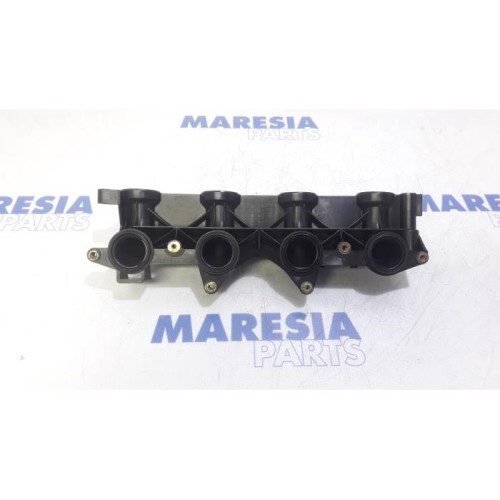 Renault - Master - Intake manifold