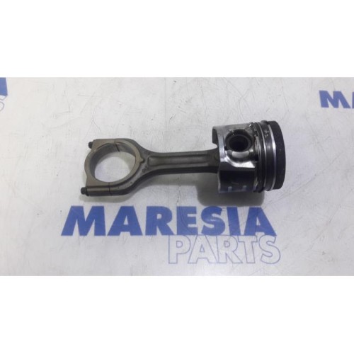 Peugeot - Partner - Piston
