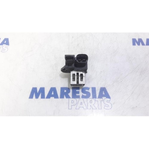 Peugeot - 508 - Cooling fan resistor