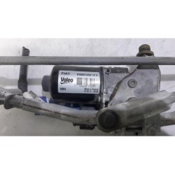 Fiat - Tipo - Wiper mechanism