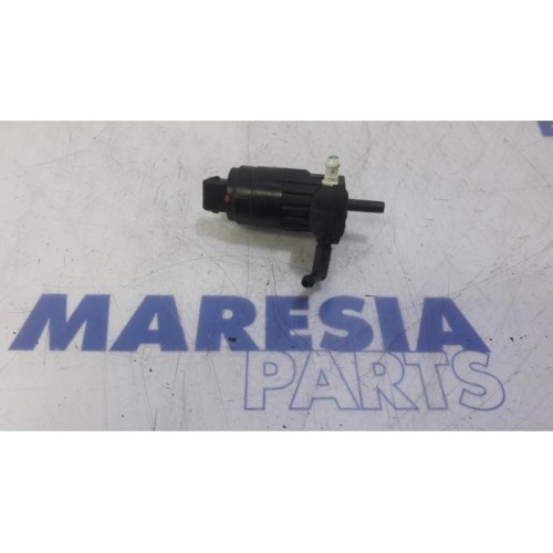 Fiat - Tipo - Windscreen washer pump