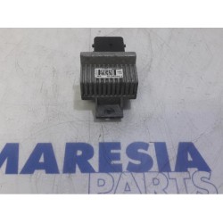 Renault - Clio - Glow plug relay