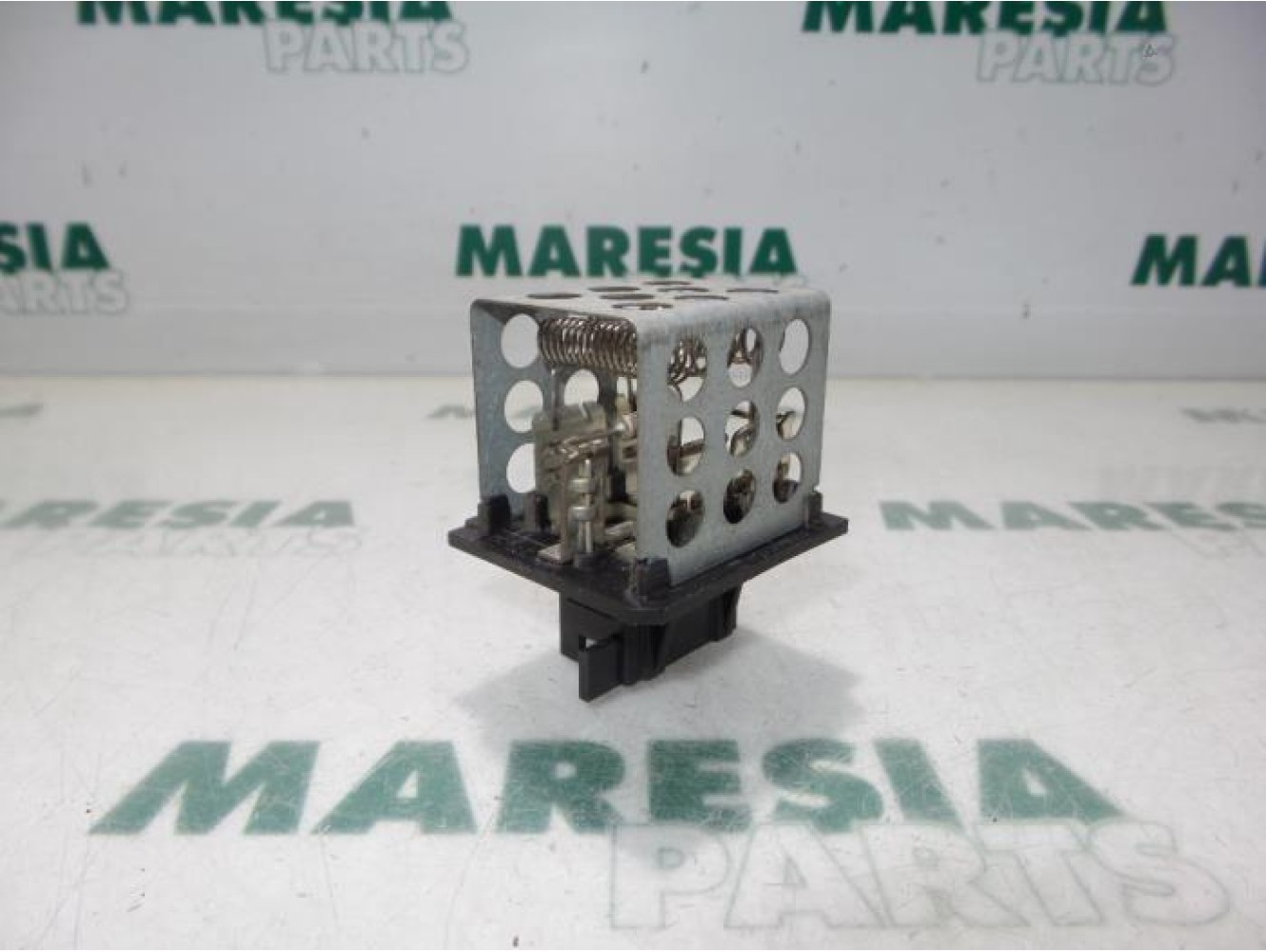 Peugeot - 206 - Heater resistor