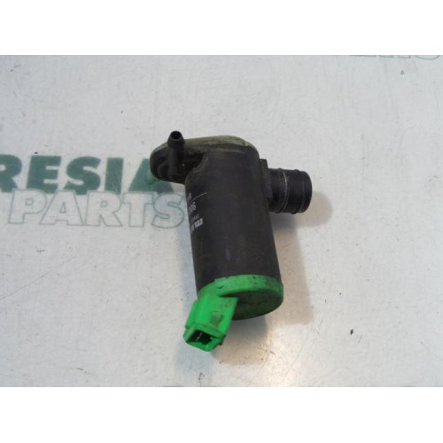 Peugeot - 206 - Scheibensprüherpumpe vorne