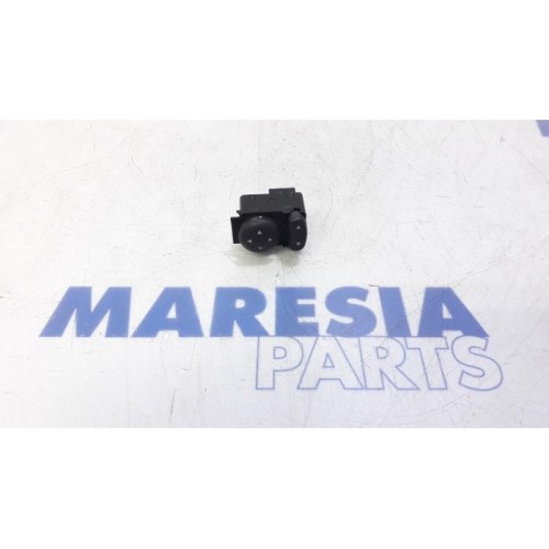 Fiat - 500 - Mirror switch