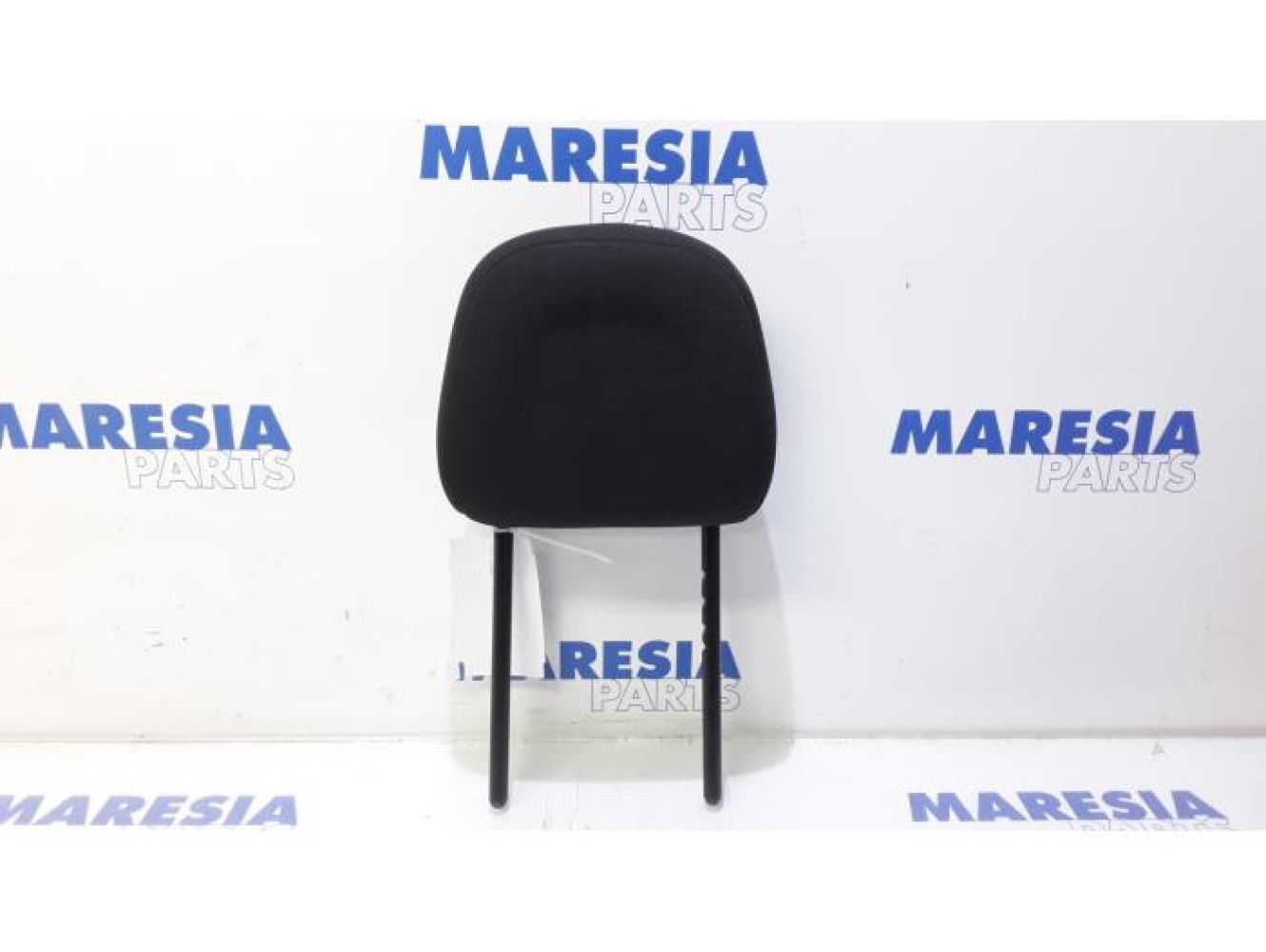 Peugeot - 208 - Headrest