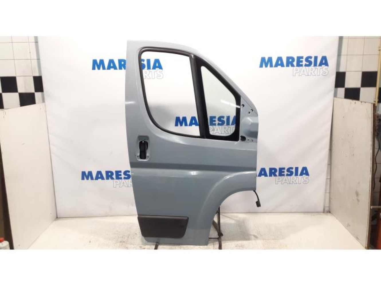 Fiat - Ducato - Door 2-door, right