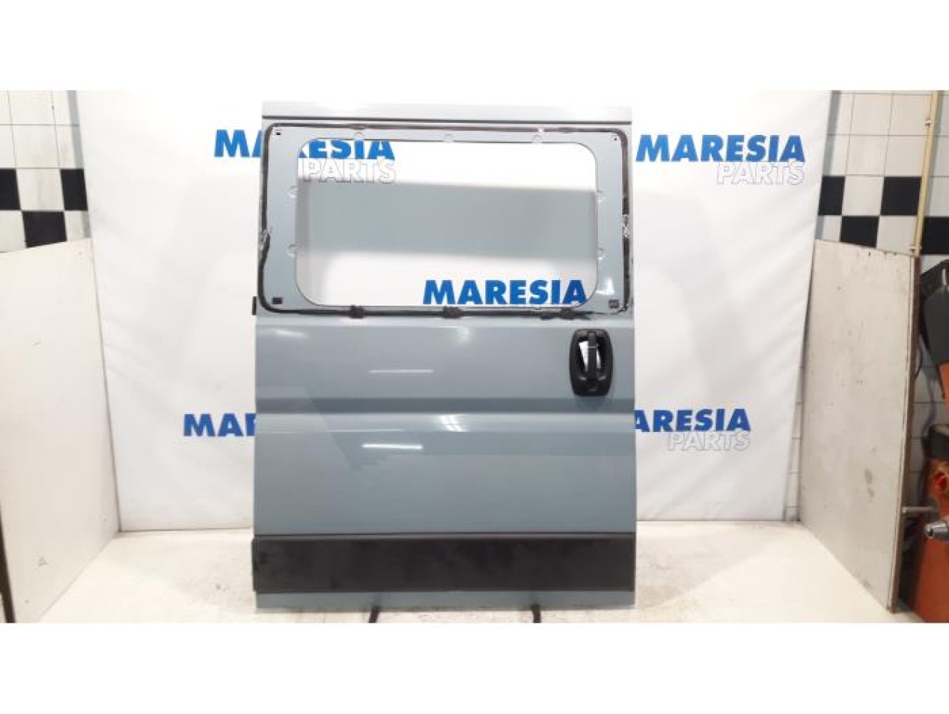 Fiat - Ducato - Sliding door, right