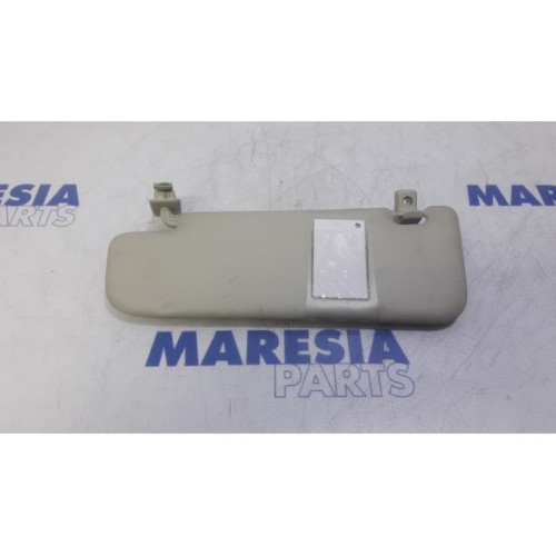 Fiat - 500 - Sun visor