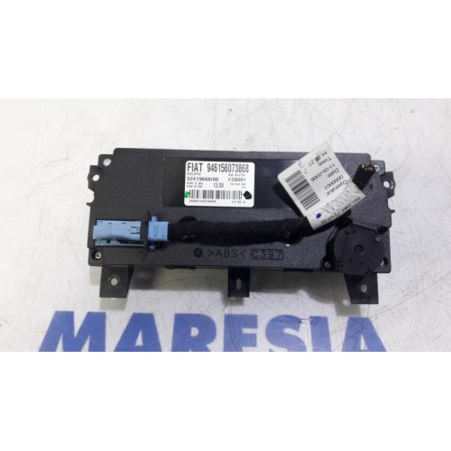 Alfa Romeo - Brera - Panneau de commandes chauffage