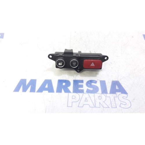 Alfa Romeo - Brera - Switch