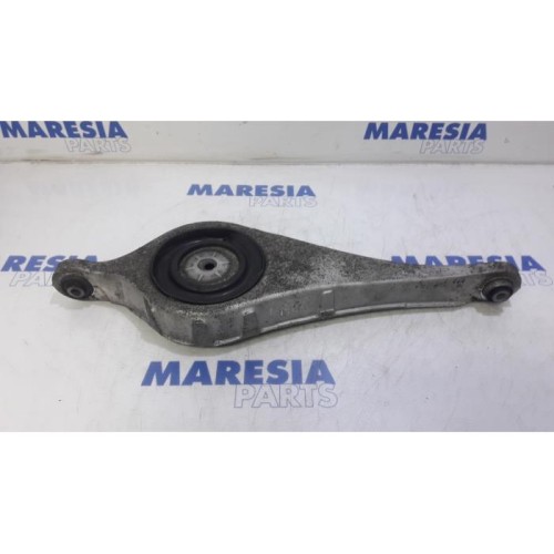 Volvo - XC60 - Rear lower wishbone, left