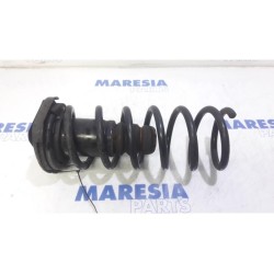 Volvo - XC60 - Rear coil spring