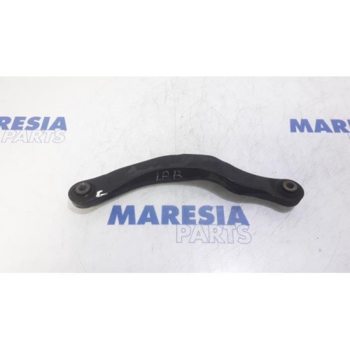 Volvo - XC60 - Rear wishbone, left