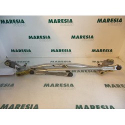 Renault - Megane - Wiper mechanism
