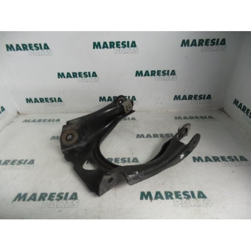 Peugeot - 407 - Front upper wishbone, right