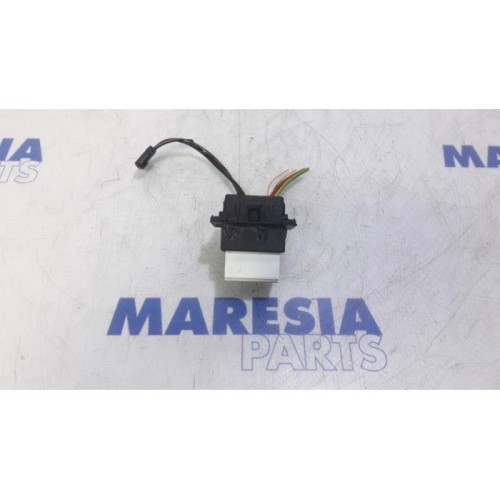 Peugeot - RCZ - Heater resistor