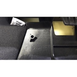 Peugeot - RCZ - Headrest