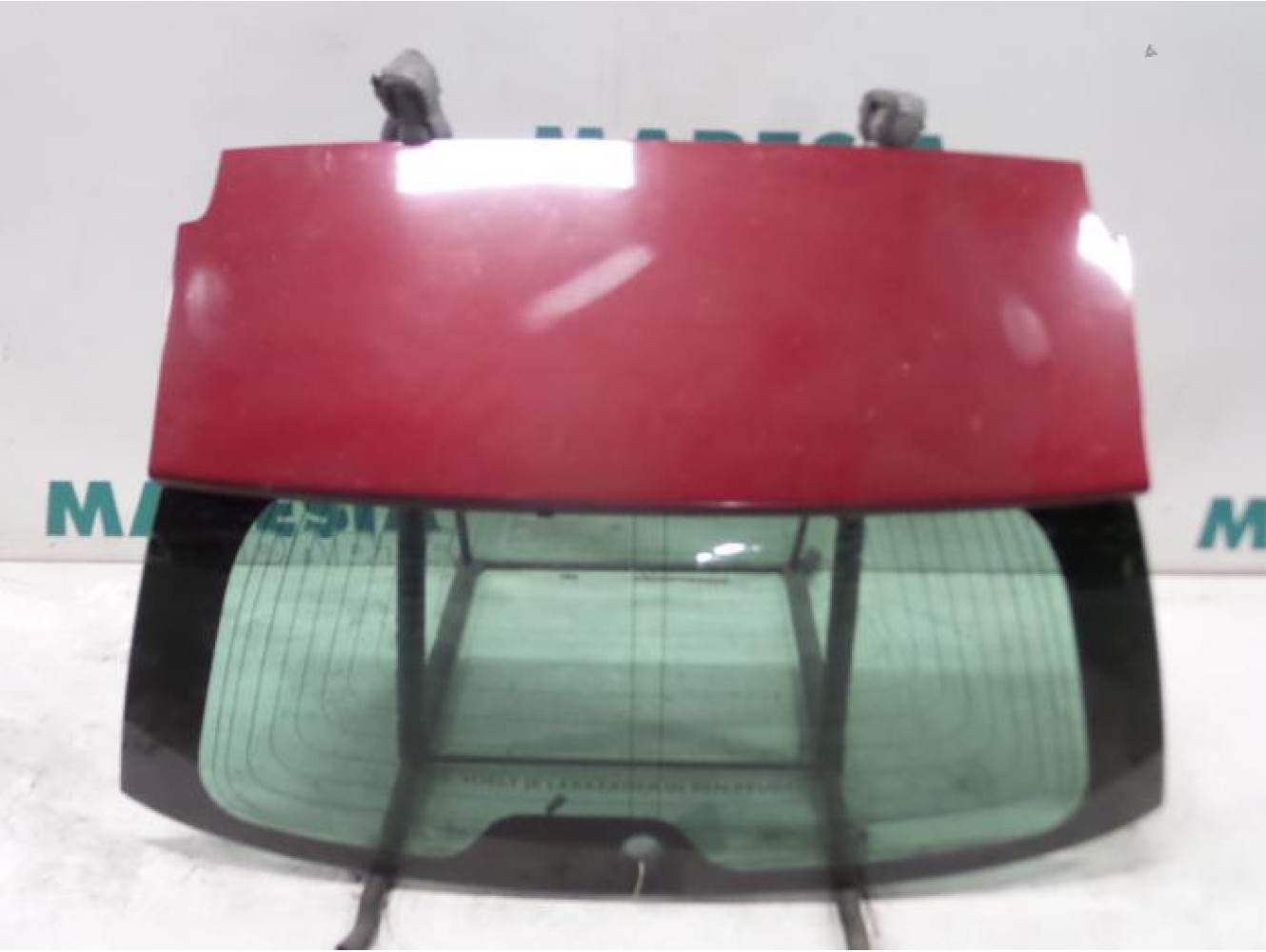 Peugeot - 407 - Rear window