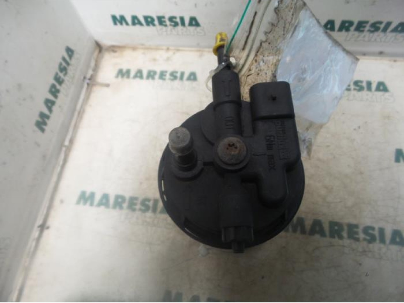 Renault - Megane - Boîtier de filtre carburant