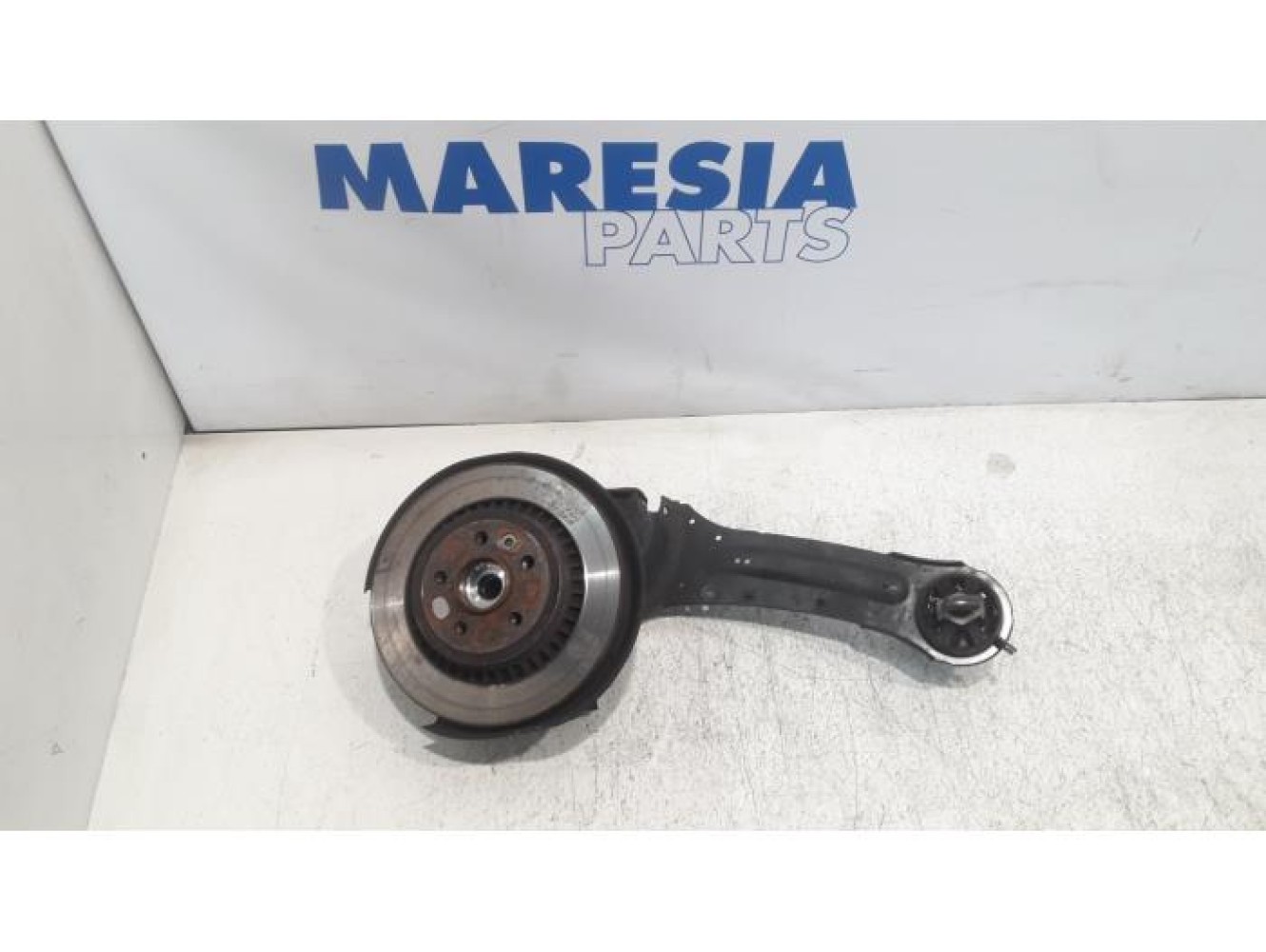 Volvo - XC60 - Rear wishbone, left