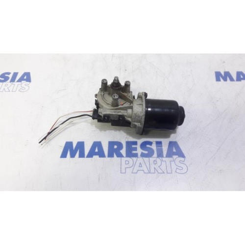 Fiat - Fiorino - Front wiper motor