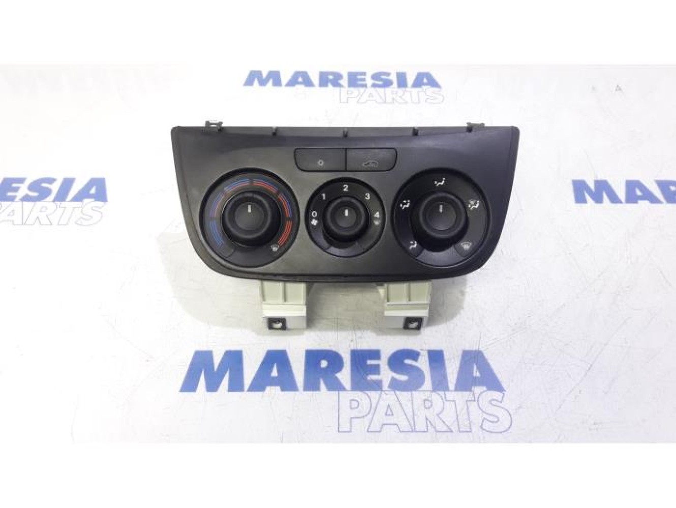 Fiat - Doblo - Panneau de commandes chauffage