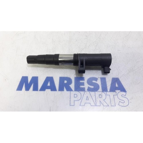Renault - Megane Scenic - Ignition coil