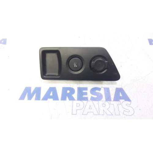 Peugeot - RCZ - Switch (miscellaneous)