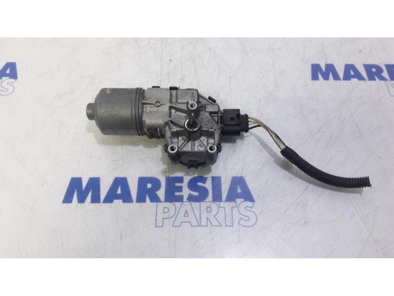 Alfa Romeo - Giulietta - Front wiper motor