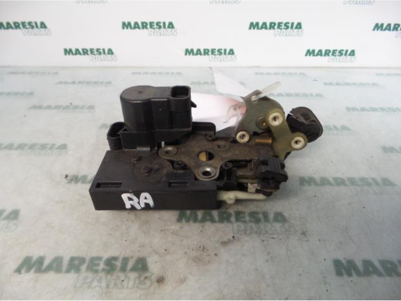 Alfa Romeo - 156 - Rear door mechanism 4-door, right