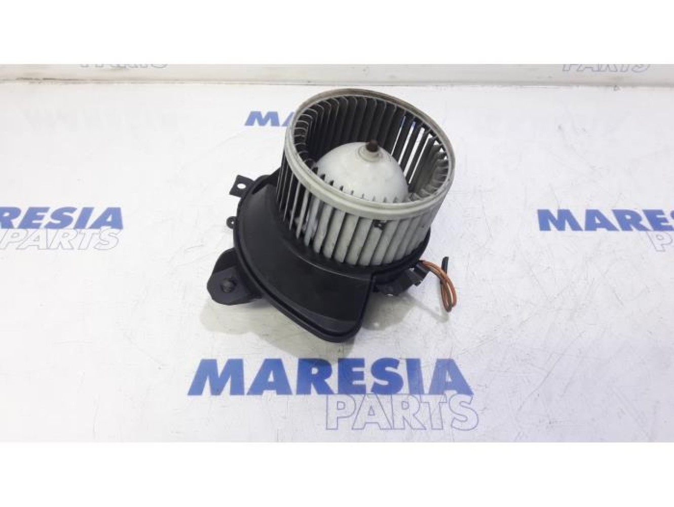 Fiat - Fiorino - Heating and ventilation fan motor