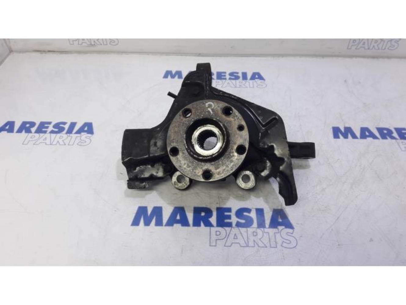 Fiat - Doblo - Knuckle, front right