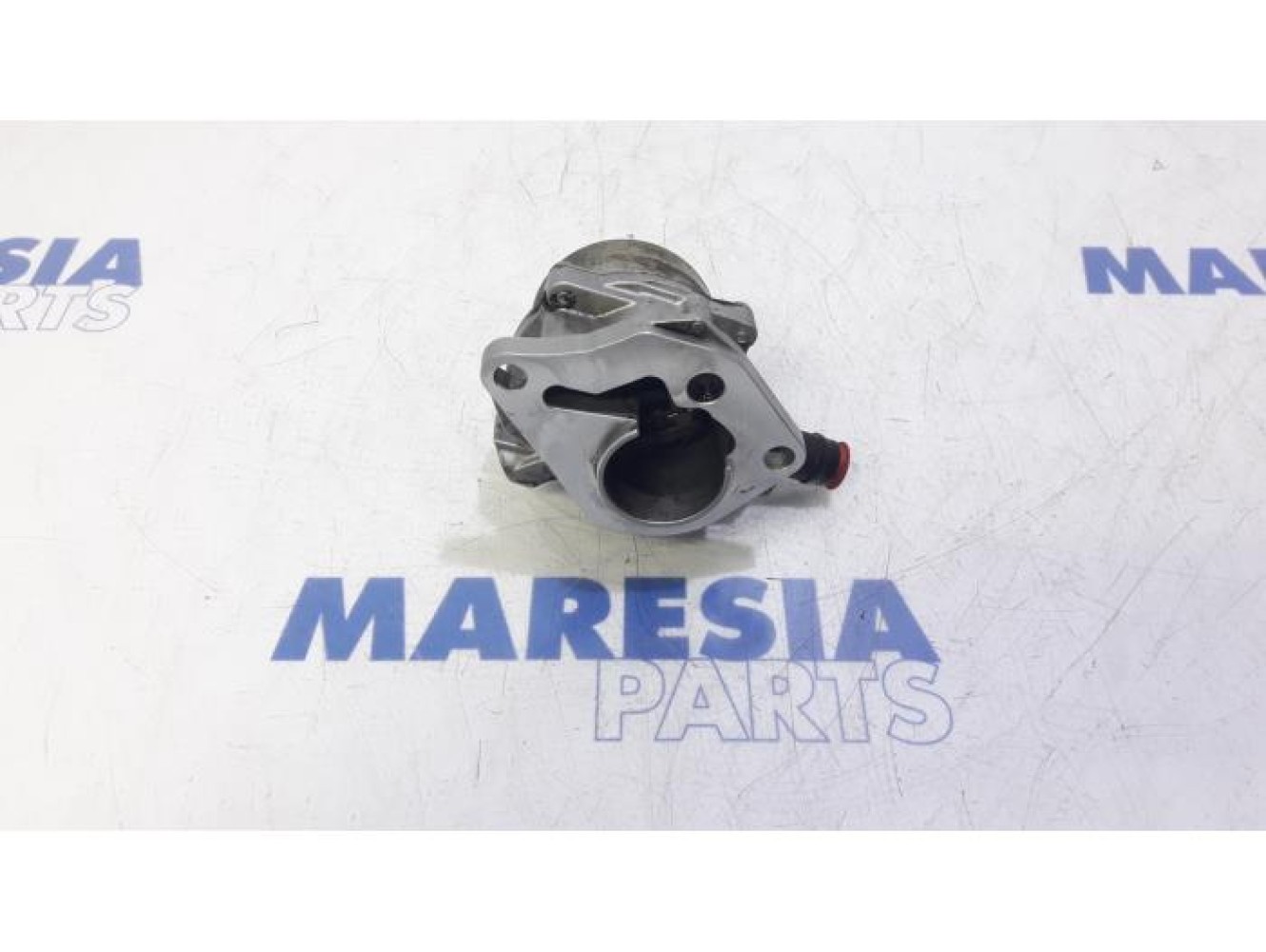 Renault - Megane - Vacuum pump (diesel)